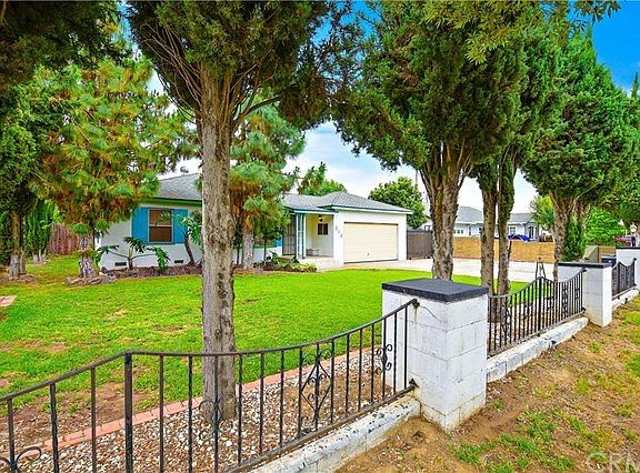 FENCED AND PRIVATE