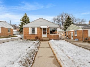 3645 S 5th St, Milwaukee, WI 53207
