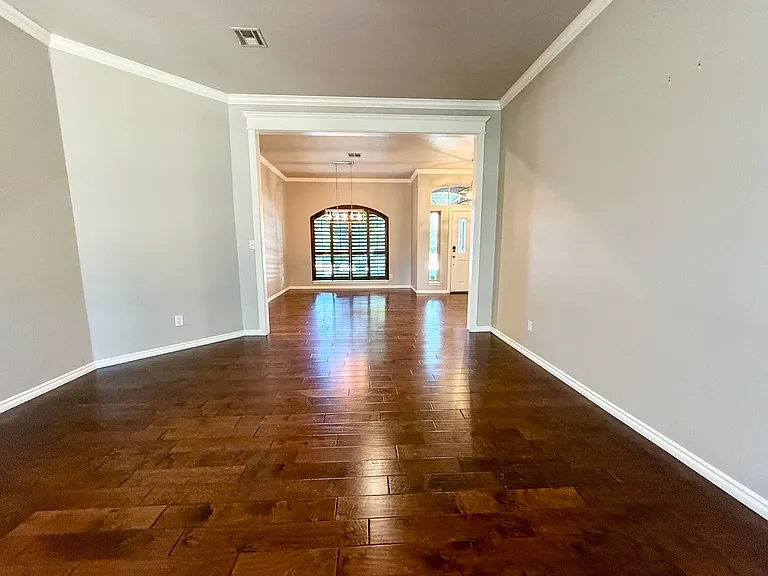 4205 Harrogate Dr — Photo 7
