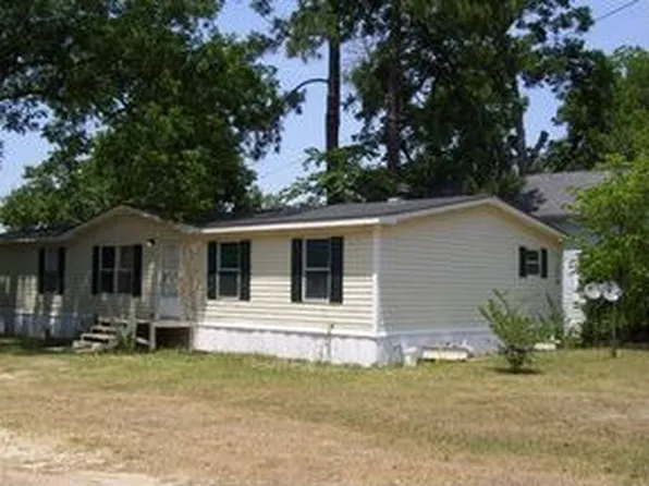 214 W 7th St, Adel, GA 31620