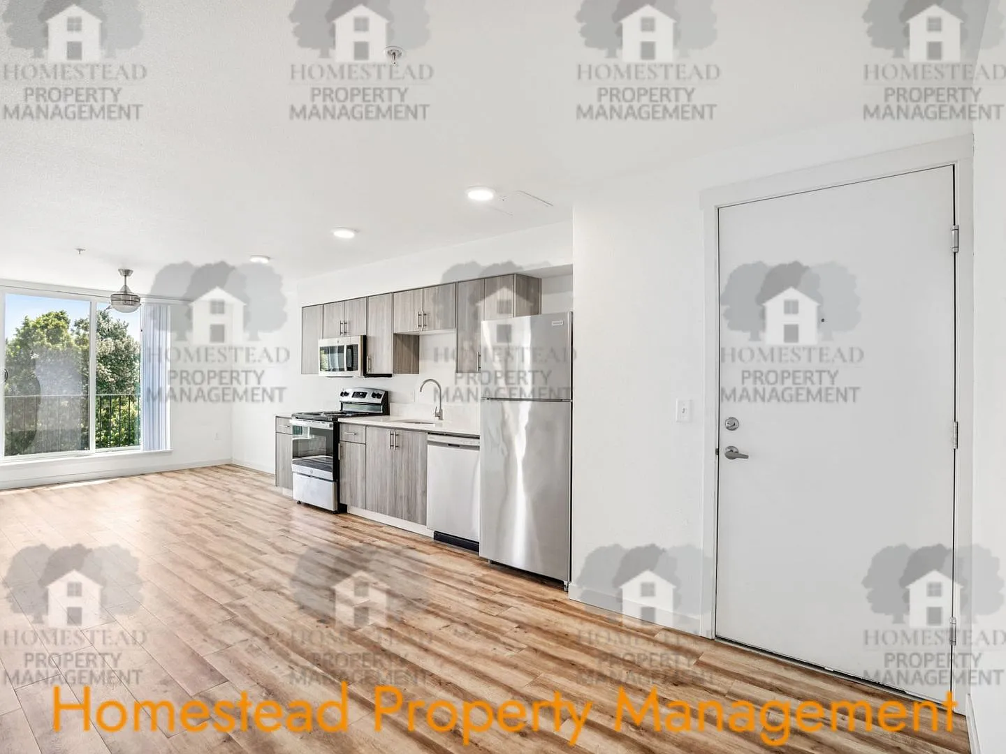 COME BE A PART OF THE MONMOUTH COMMONS EXPERIENCE! — Photo 3