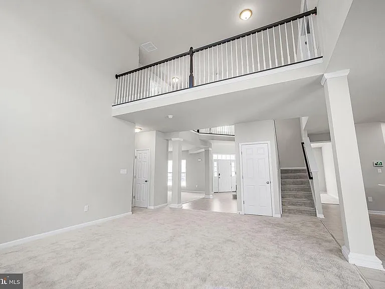243 Wavyleaf Dr — Photo 17