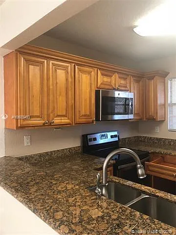 1461 Windorah Way #E — Photo 5