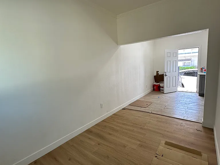 1222 W Shorb St #1 — Photo 2