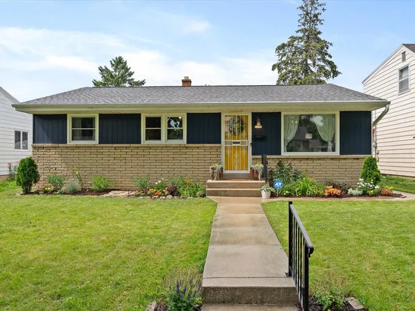 9350 West Melvina STREET, Milwaukee, WI 53222