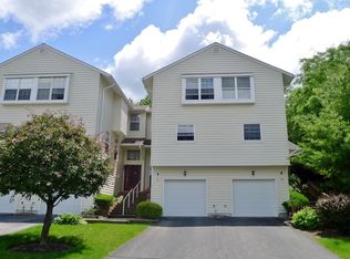 35 Rhea Run, Newton, NJ 07860