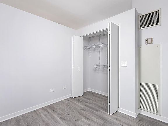 5th image of 169 N Wells St #501