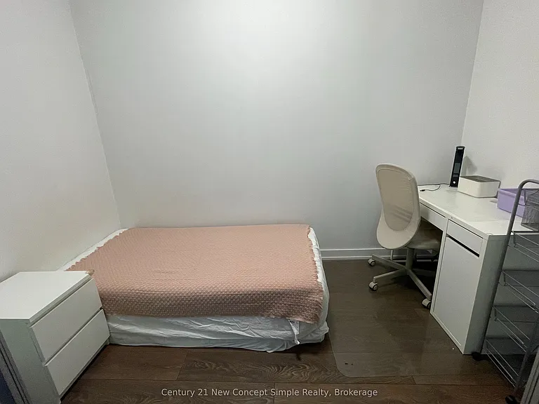 609 Avenue Rd #302 — Photo 6