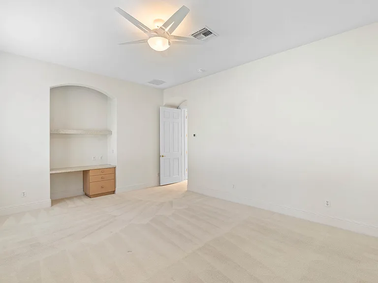 9701 Lake Isleworth Ct — Photo 31