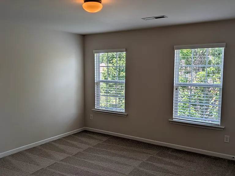 2428 Averon Dr — Photo 19