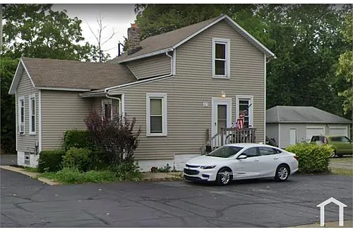 43 Center Rd #4 Photo 1