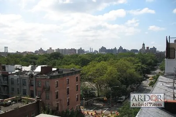 Rented by ArdorNY | media 47