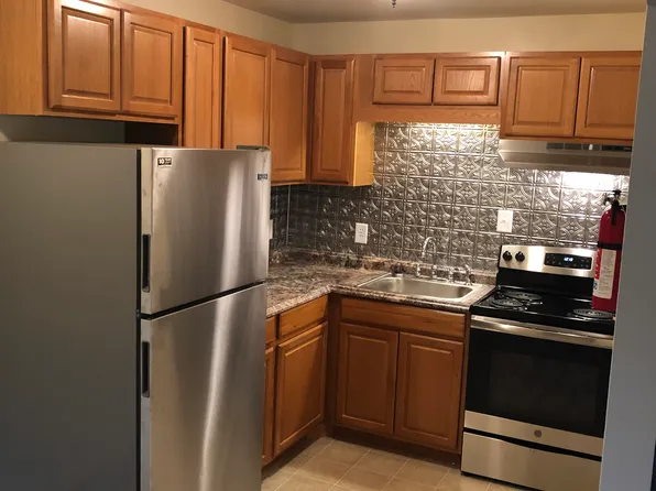 2460 Fishing Creek Valley Rd, Harrisburg, PA 17112