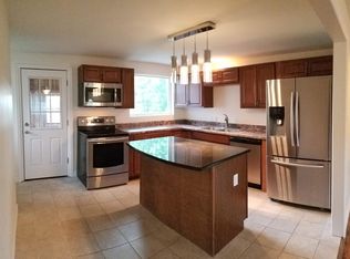 47 Sunny Ln #A, South Lebanon, OH 45065