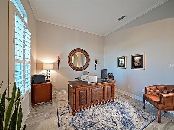 3rd image of 2914 Starwood Ct