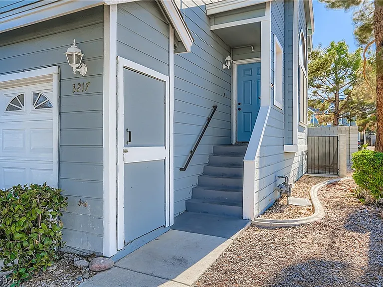 3217 Symphony Dr — Photo 3