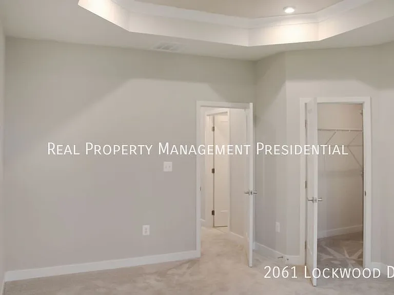2061 Lockwood Dr — Photo 15