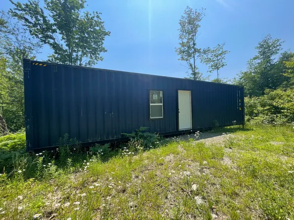401 Main Road, Burlington, ME 04417