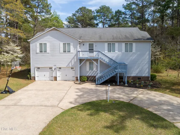 1121 Barkentine Drive, New Bern, NC 28560