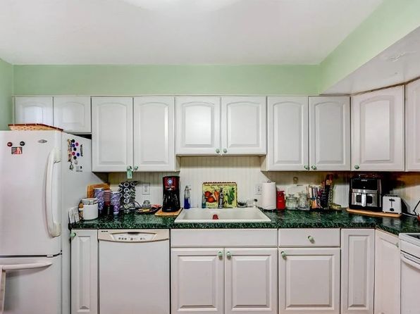 220 Linden St Unit 807