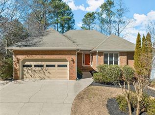 3127 Sandhurst Dr, Woodstock, GA 30189