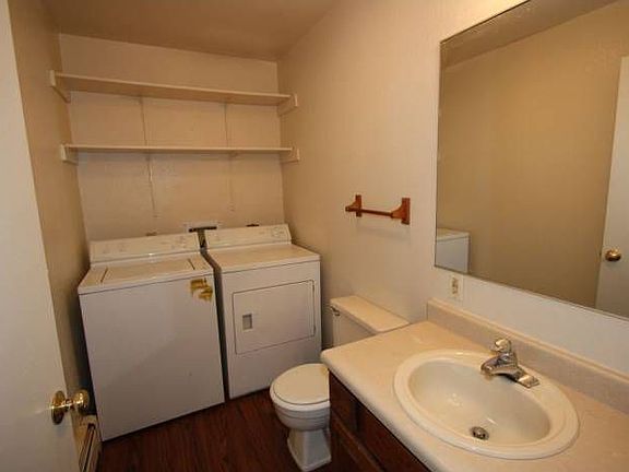 Downstairs Bath/Laundry