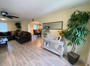 135 Hinson Farm Rd, Hazlehurst, GA 31539