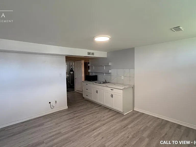 1355 Michael St #2 — Photo 2