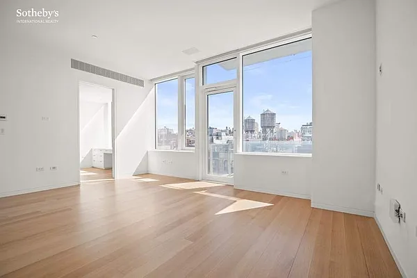 Rented by Sotheby's International Realty | media 16