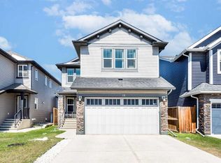 19 S Skyview Ranch Cres NE, Calgary, AB T3N 0E2