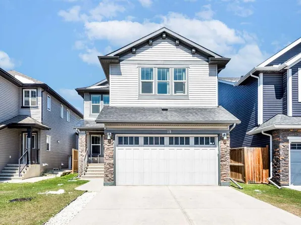 19 S Skyview Ranch Cres NE, Calgary, AB T3N 0E2