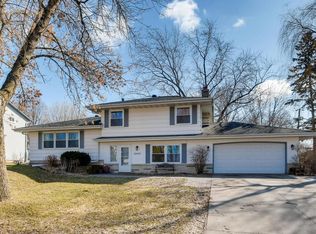 10406 Morris Rd, Bloomington, MN 55437
