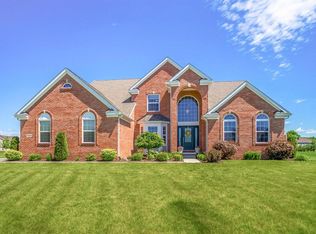 7939 Secretariat Dr, Saline, MI