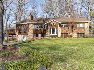 4416 Dolphin Ln, Alexandria, VA 22309