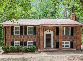 2870 Valley Brook Dr SW, Marietta, GA 30008
