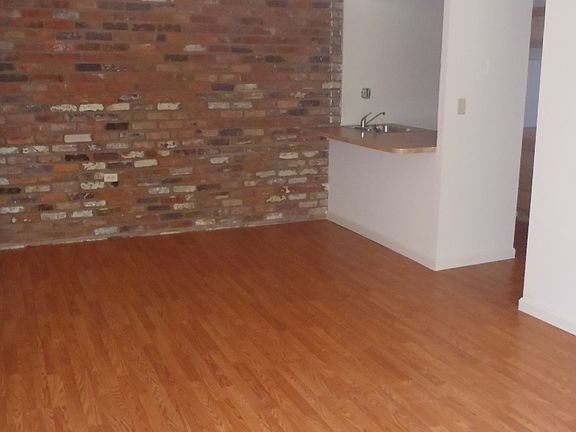 2nd image of 2065 W Clifton Ave APT 2