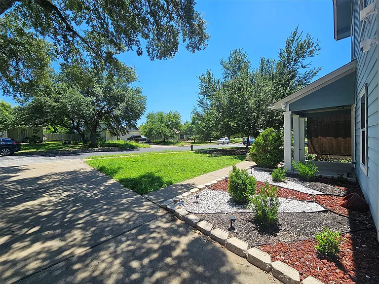 18212 Flathead Dr — Photo 27
