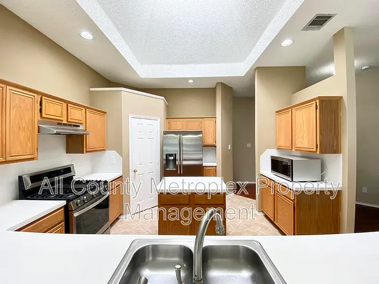 813 Snapdragon Ln — Photo 8
