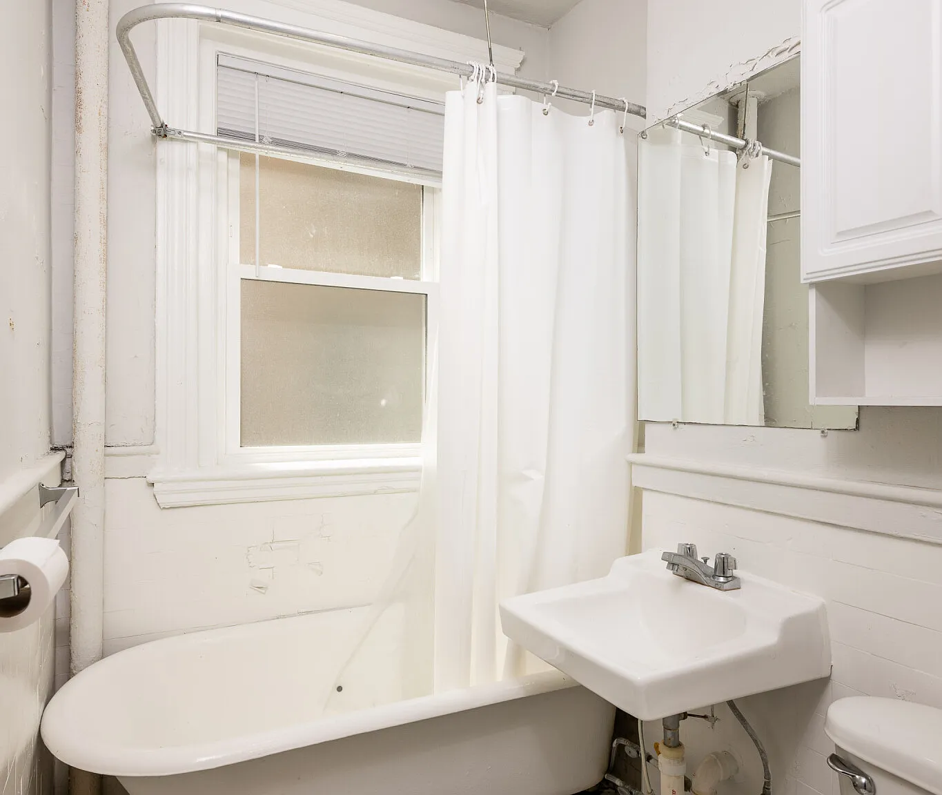 Studio, 1.0 bath, 343 sqft, $2,400 — Photo 3