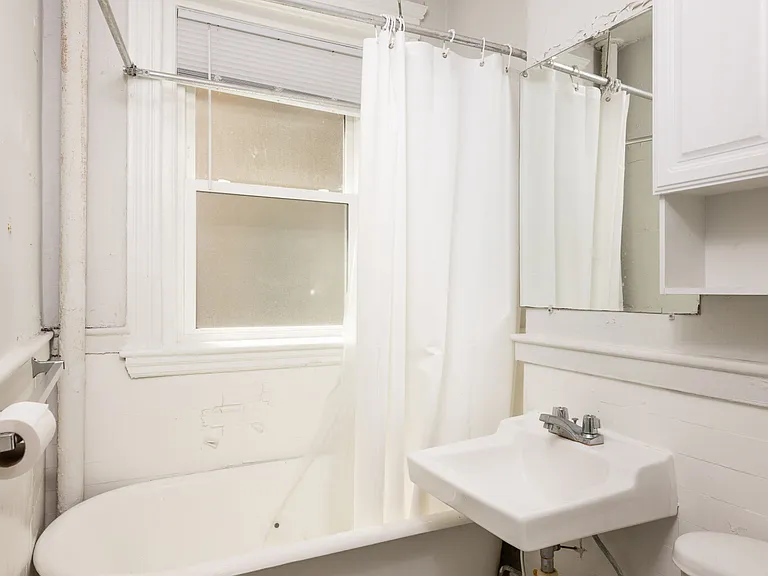49 Worthington St #5 — Photo 3