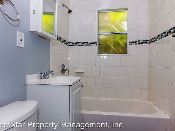 3rd image of 551 Daisy Ave APT 02