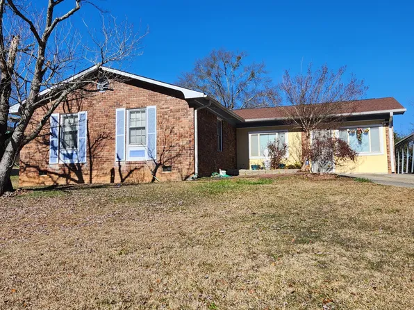2446 Wood Valley Dr, Morrow, GA 30260