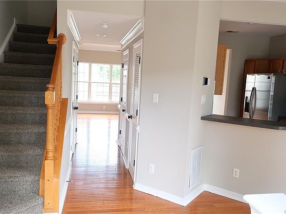 5th image of 2701 Church View Ln