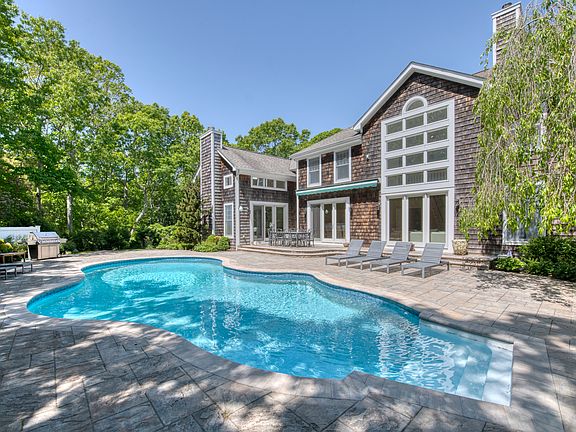 3rd image of 87 Laurel Valley Dr