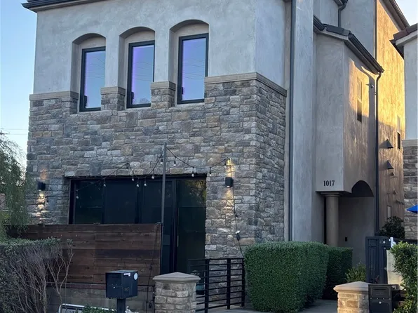 1017 Delaware St, Huntington Beach, CA 92648