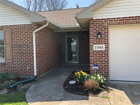 2nd image of 1046 Windsor Crossing Ln