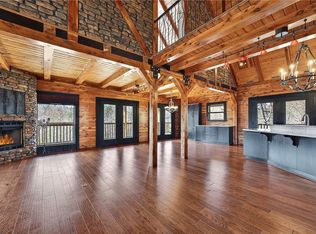 8379 Chestnut Dr, Rogers, AR 72756