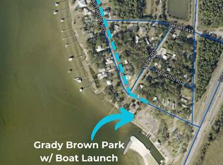 13 Bay Grove Rd, Freeport, FL 32439