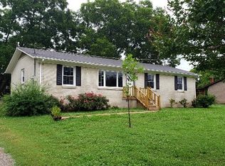 294 Leatherwood Creek Rd S, Pulaski, TN 38478