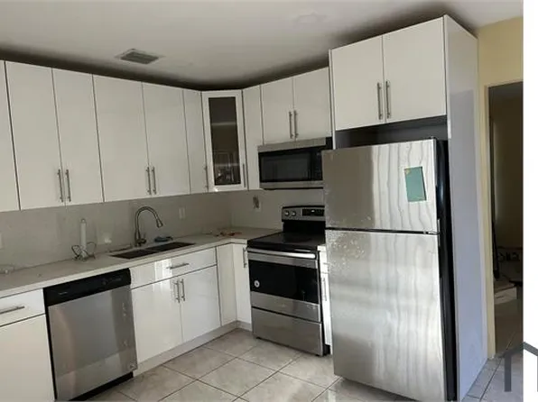 13875 NW 22nd Pl, Opa Locka, FL 33054